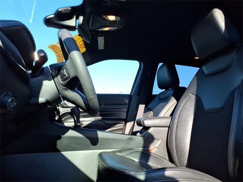 Certified 2022 Jeep Compass Altitude image 27