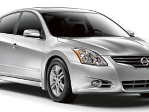 Used 2012 Nissan Altima 2.5 S FWD image 1