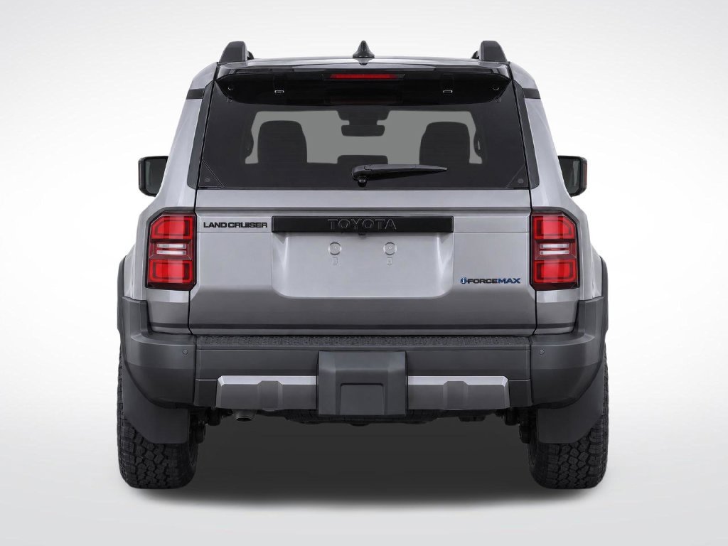 Used 2025 Toyota Land Cruiser AWD/4WD image 6