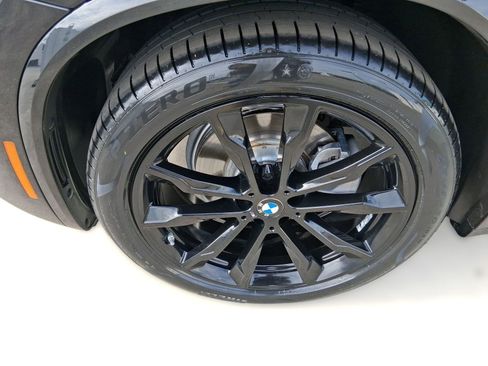 Certified 2023 BMW X4 xDrive30i w/ M Sport Package image 11