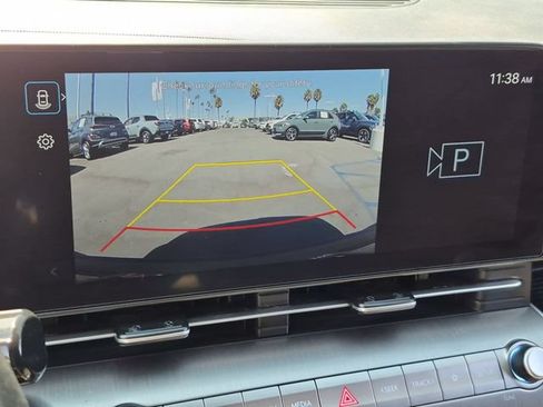 Used 2025 Hyundai Kona SEL AWD/4WD image 21