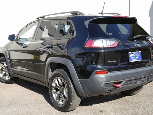 Used 2019 Jeep Cherokee Trailhawk w/ Cold Weather Group image 4