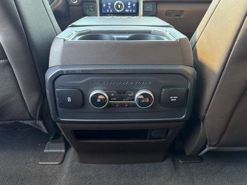 Used 2023 Ford Expedition King Ranch AWD/4WD image 46