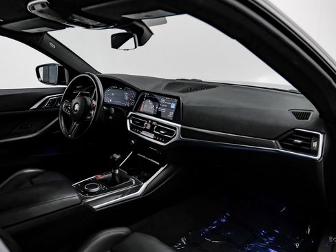 Used 2021 BMW M4 Coupe w/ Executive Package image 42