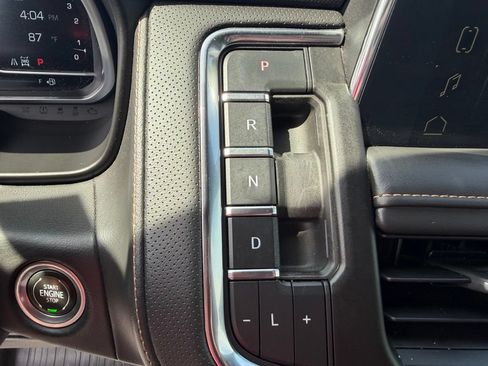 Used 2022 GMC Yukon AT4 AWD/4WD image 33