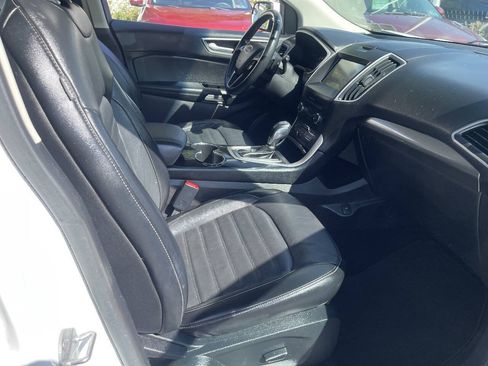 Used 2017 Ford Edge SEL w/ Equipment Group 201A AWD/4WD image 24