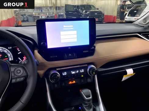 Used 2025 Toyota RAV4 XLE Premium w/ Weather Package AWD/4WD image 6