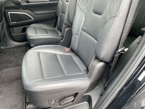 Used 2023 Kia Telluride S w/ S Sunroof Package image 24