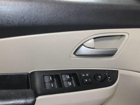 Used 2013 Honda Odyssey EX-L image 10