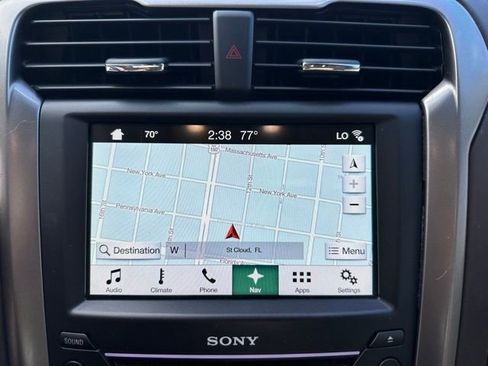 Certified 2017 Ford Fusion Platinum image 18