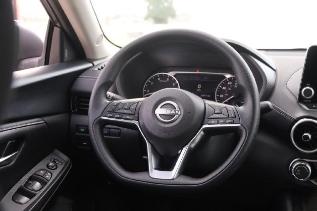 Certified 2024 Nissan Sentra SV FWD image 23