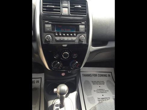 Used 2015 Nissan Versa Note SV image 19