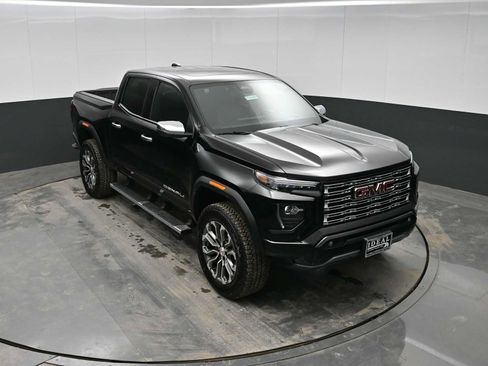 New 2026 GMC Canyon Denali image 22