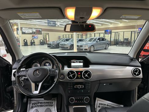 Used 2014 Mercedes-Benz GLK 350 2WD image 34