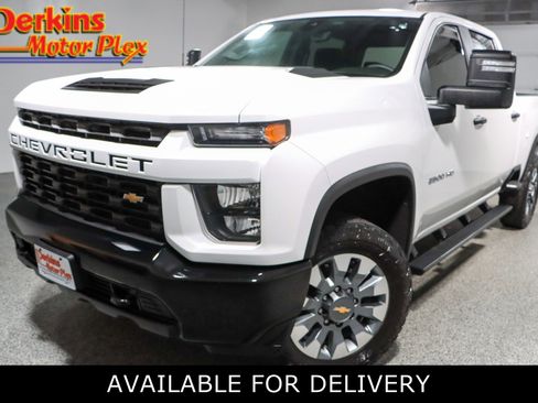 Used 2023 Chevrolet Silverado 2500 Custom w/ Custom Convenience Package image 1