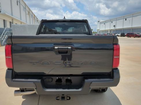 Certified 2025 Toyota Tacoma SR5 RWD image 7