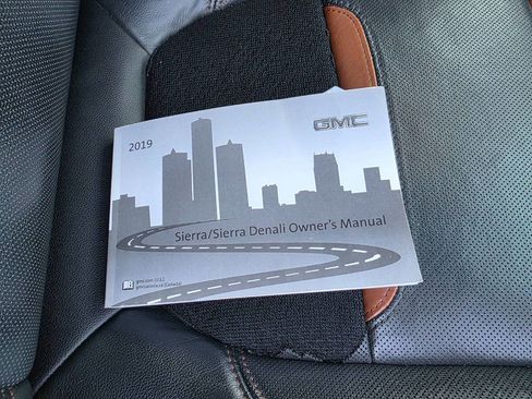 Used 2019 GMC Sierra 1500 AT4 w/ AT4 Premium Package image 50