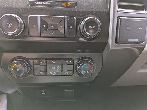 Used 2019 Ford F250 XLT AWD/4WD image 25