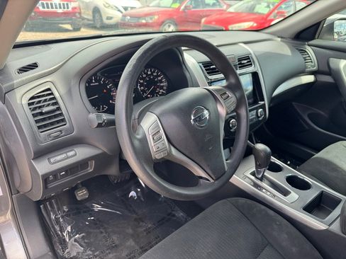 Used 2015 Nissan Altima 2.5 S w/ Power Driver Seat Package FWD image 7