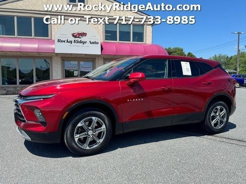 Used 2023 Chevrolet Blazer LT AWD/4WD image 4