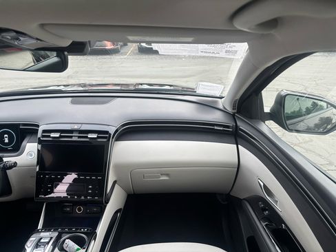 Used 2024 Hyundai Tucson Limited image 22