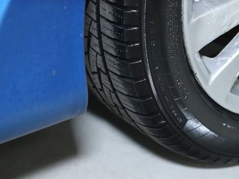 Used 2010 Toyota Corolla S image 31