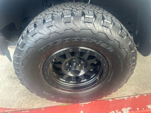 Used 2021 Ford F150 Raptor w/ Equipment Group 801A High AWD/4WD image 25