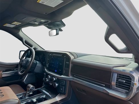 Used 2024 Ford F150 King Ranch w/ FX4 Off-Road Package image 25