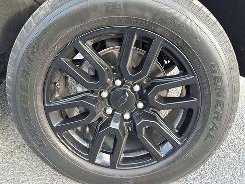 Used 2022 Chevrolet Silverado 1500 RST image 9