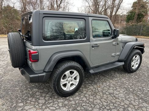 Used 2020 Jeep Wrangler Sport S image 6