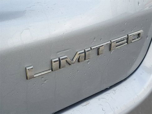 Used 2018 Jeep Compass Limited w/ Navigation Group image 7