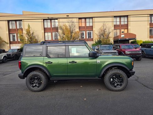 New 2025 Ford Bronco Big Bend w/ Black Diamond Package image 4