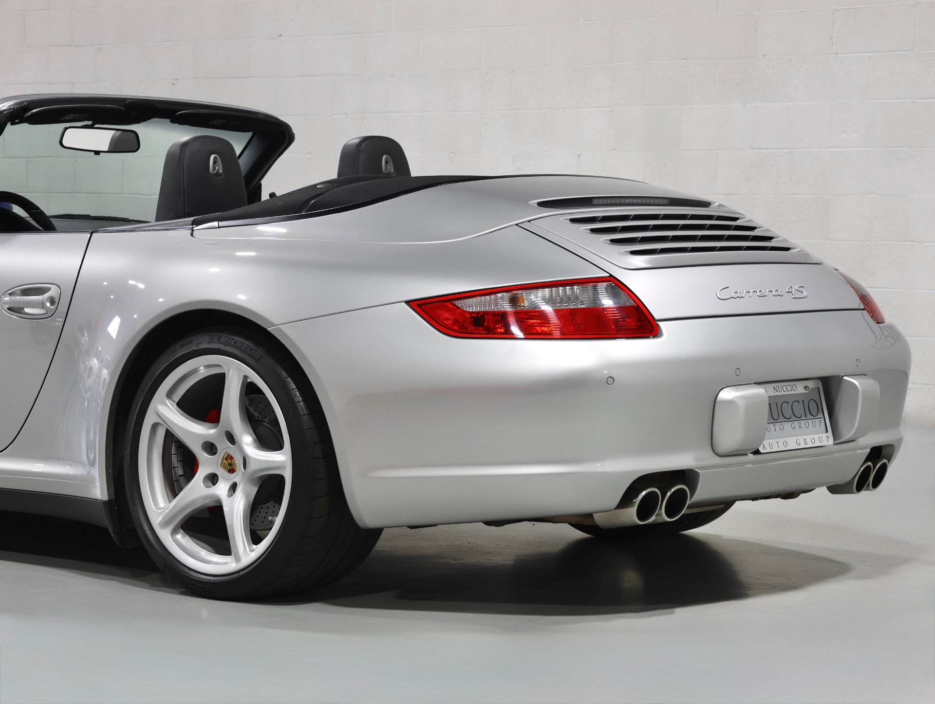 Used 2007 Porsche 911 Cabriolet image 35