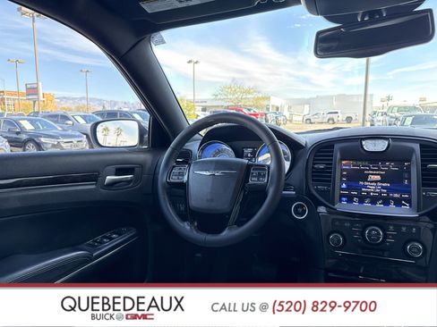 Used 2014 Chrysler 300 Uptown Edition w/ Quick Order Package 22M image 24