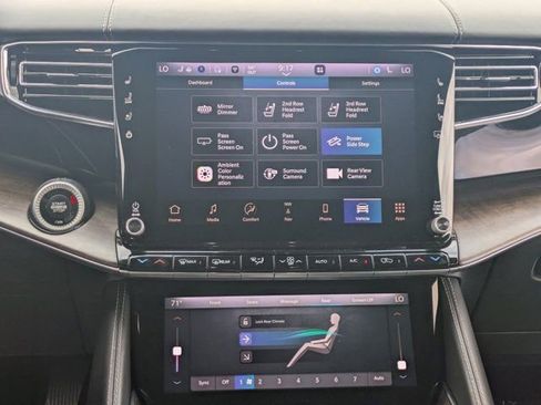 Used 2022 Jeep Grand Wagoneer Series II w/ Premium Group II image 14