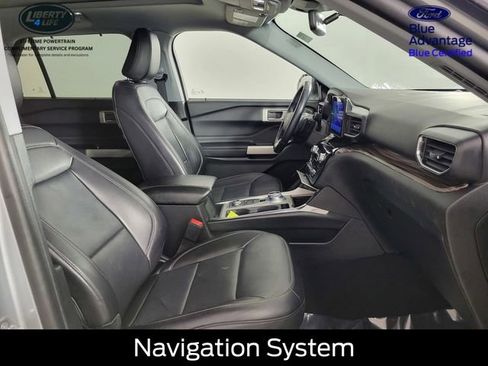 Certified 2021 Ford Explorer Limited w/ Equipment Group 301A image 18