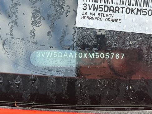 Used 2019 Volkswagen Beetle 2.0T S image 3