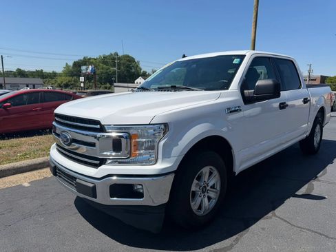 Used 2020 Ford F150 XLT RWD image 3
