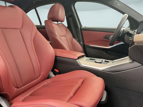 Used 2025 BMW 330i xDrive Sedan image 31