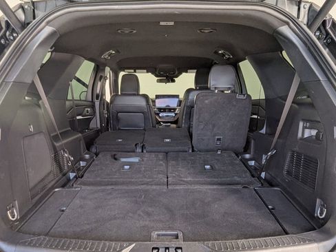 Used 2025 Ford Explorer ST-Line w/ ST-Line Street Pack image 26