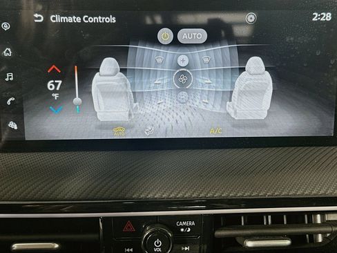 Used 2025 Nissan Kicks SR w/ Illumination Package AWD/4WD image 23