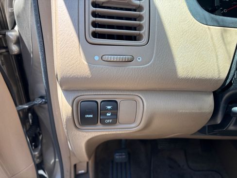 Used 2004 Honda Pilot EX image 9
