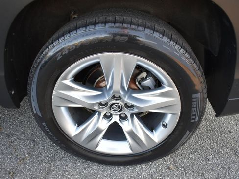 Used 2016 Toyota Highlander Limited FWD image 34