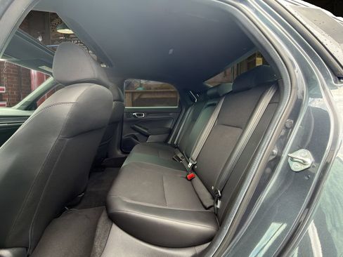 Used 2025 Honda Civic Sport image 14