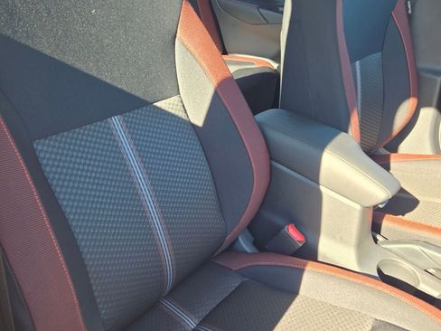 New 2025 Nissan Versa SR w/ Trunk Package image 9