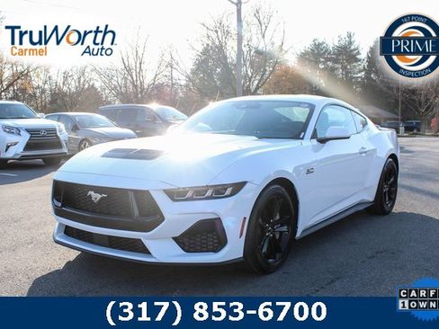 Used 2025 Ford Mustang GT image 1