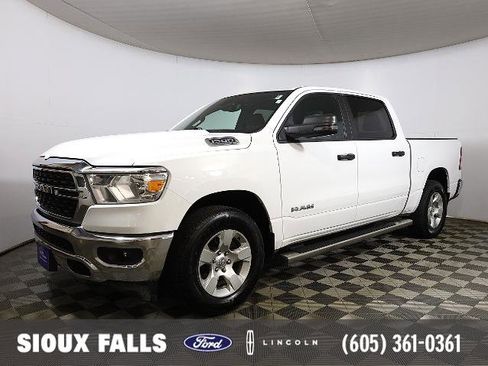 Used 2024 RAM 1500 Big Horn AWD/4WD image 1