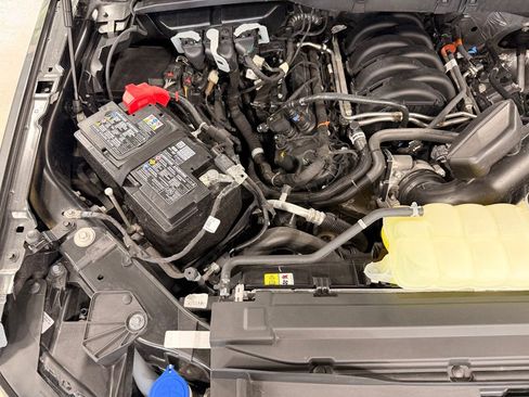 Used 2025 Ford F150 XLT w/ Equipment Group 301A Standard AWD/4WD image 46