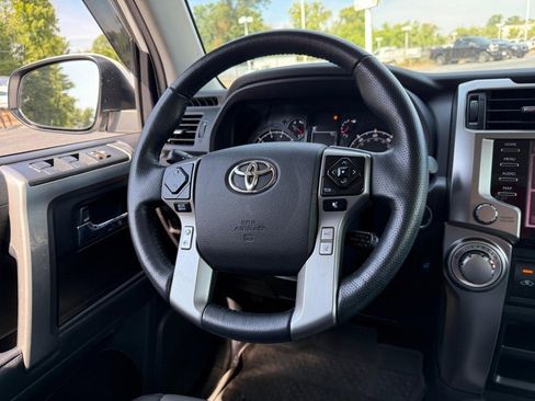 Used 2024 Toyota 4Runner SR5 Premium image 15