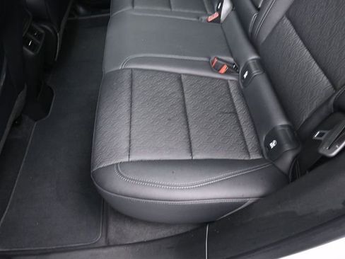 Used 2025 Chevrolet Equinox LT w/ Convenience Package II image 21